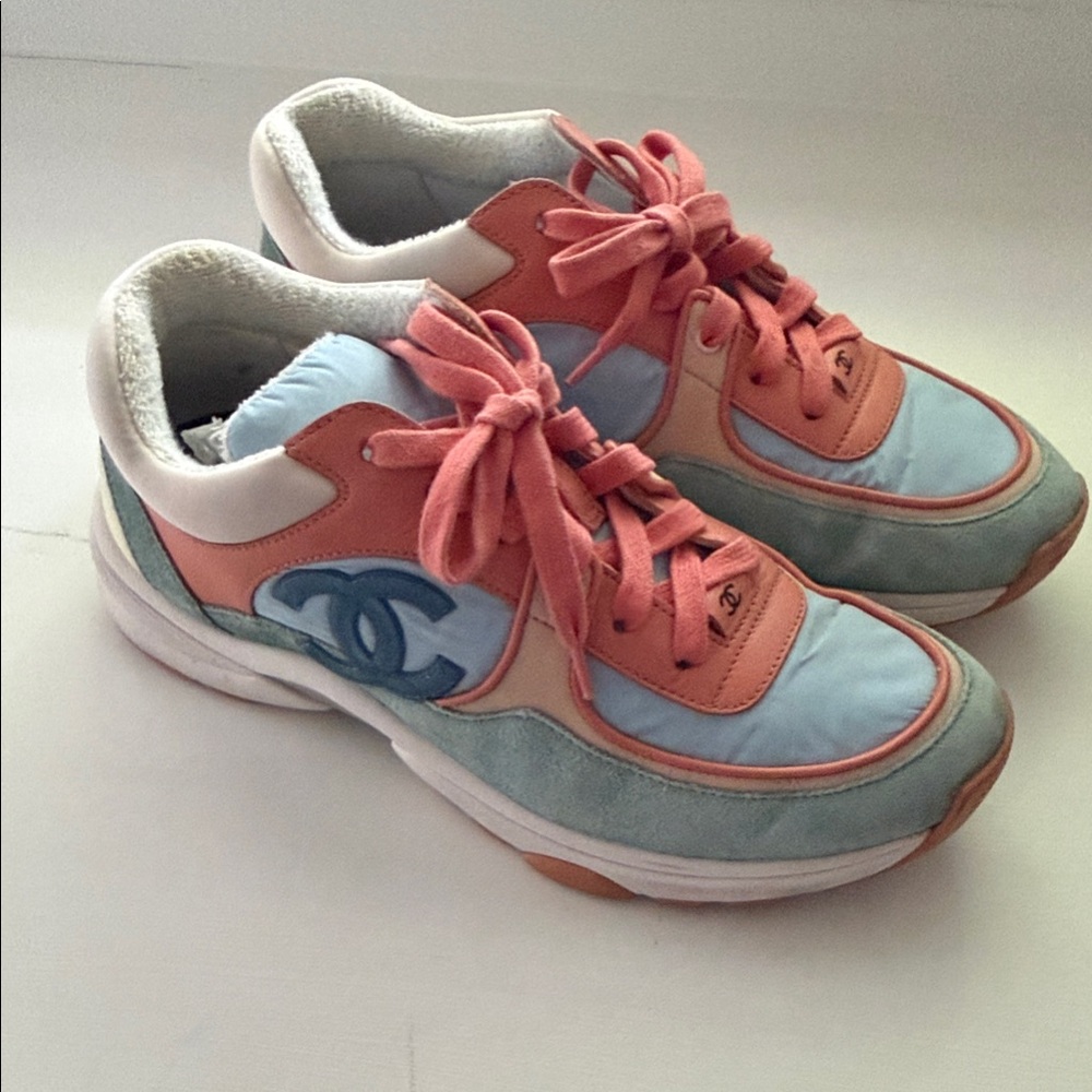 CHANEL Coral Pink and Light Blue CC Logo Sneakers